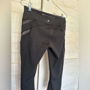 Lululemon Black Leggings with Mesh Details, size 6